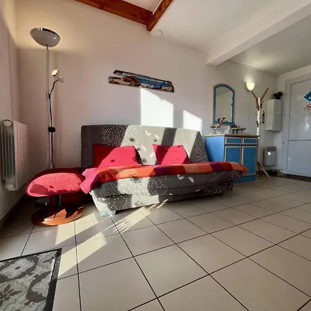 Maison Le Château-d'oléron, 3 Pièces, 5 Personnes - Fr-1-246a-86