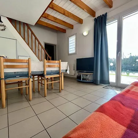 Casa vacanze Maison Le Château-d'oléron, 3 Pièces, 5 Personnes - Fr-1-246a-86